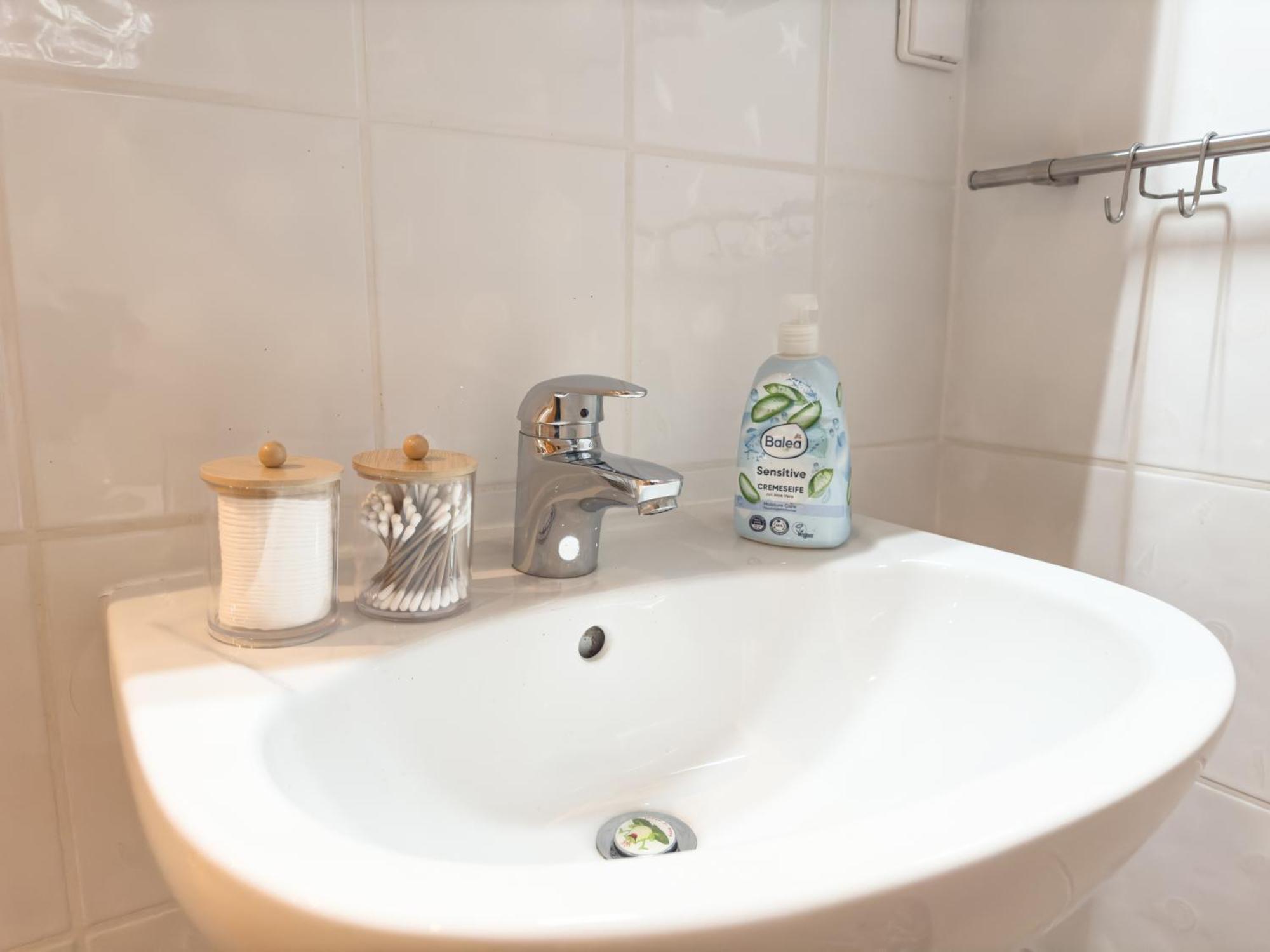 Apartamento Souterrain Mit Eigenem Eingang Und Terasse *